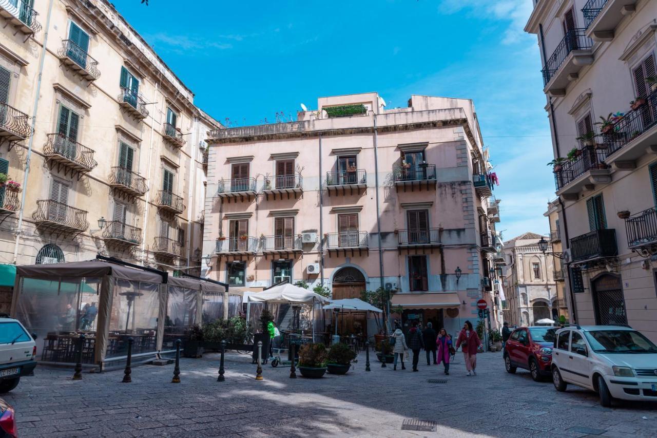 Nicolhouse - Appartamento Nel Centro Storico Di Palermo Kültér fotó